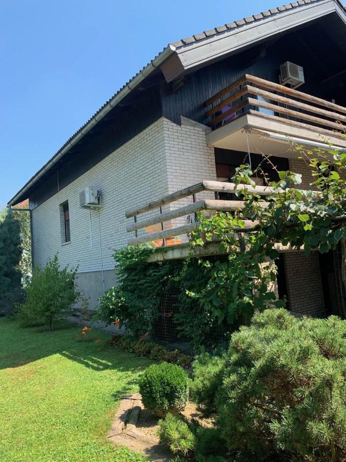 Ela'S Apartment Komenda 外观 照片