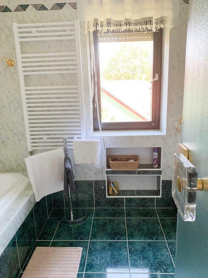 Ela'S Apartment Komenda 外观 照片